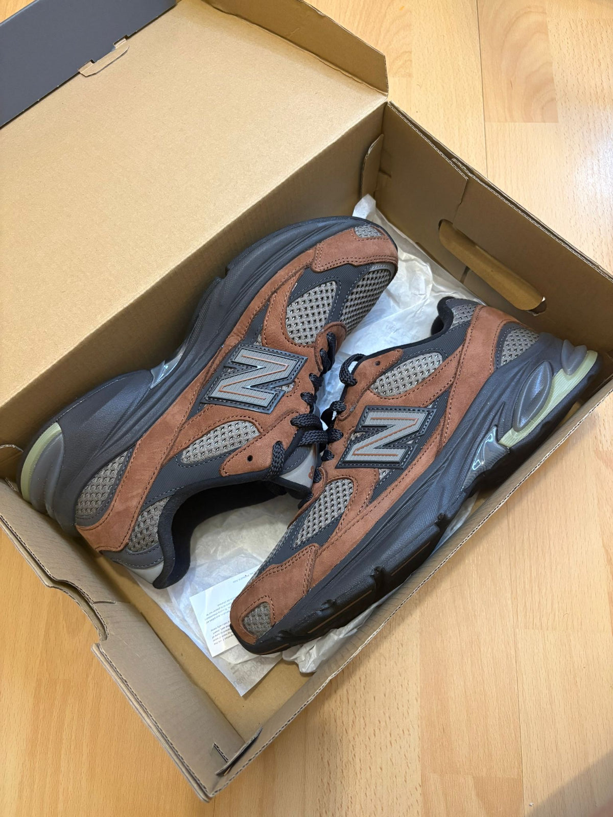 New Balance 2010 Brown
