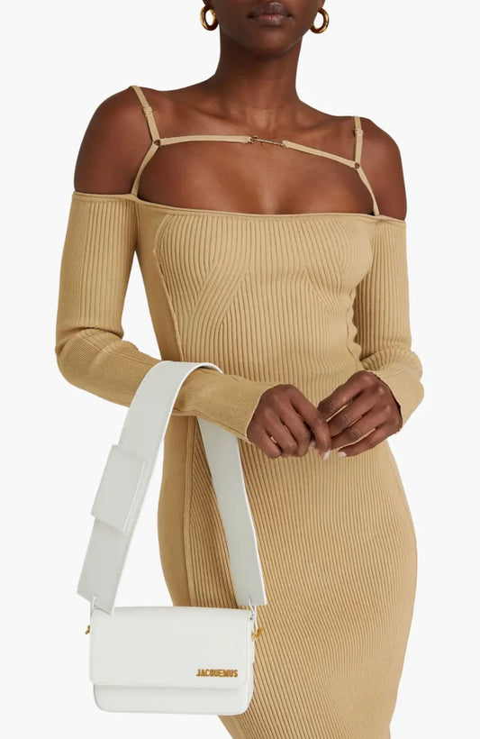 JACQUEMUS Sac à bandoulière en cuir Le Carinu LUXE EN VUE 75
