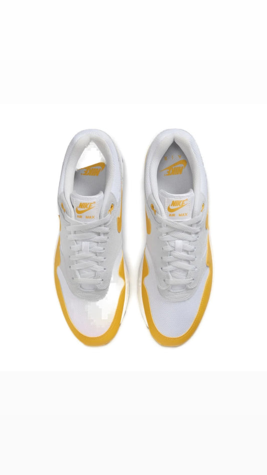 Nike Air Max 1 Essential University