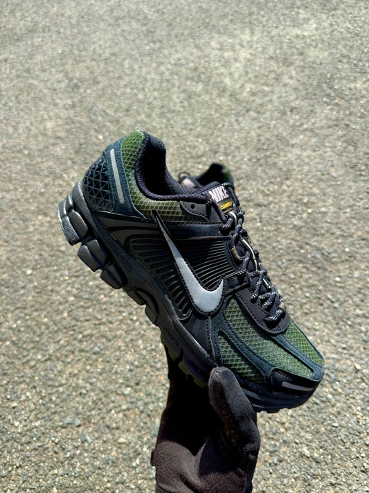 Nike Zoom Vomero 5 Black Sequoia