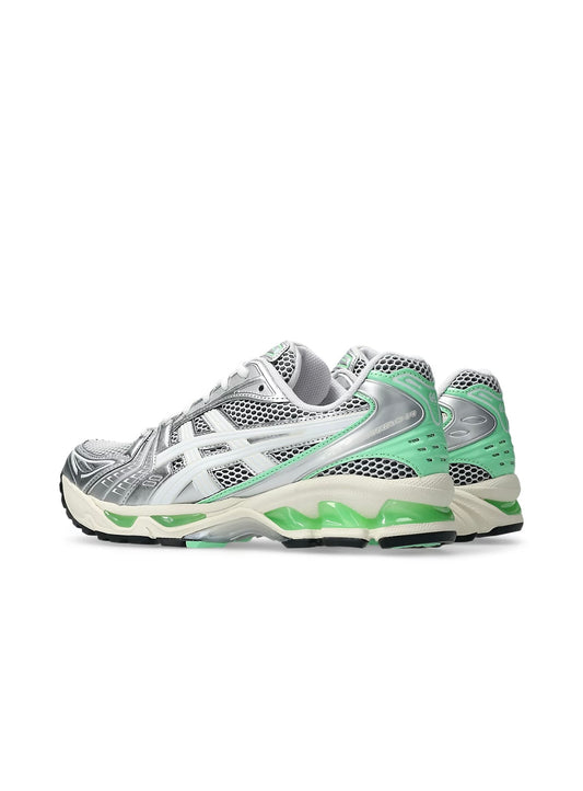 Asics Gel-Kayano 14
Silver
