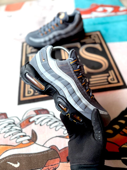 Nike Air Max 95 grey Sunday