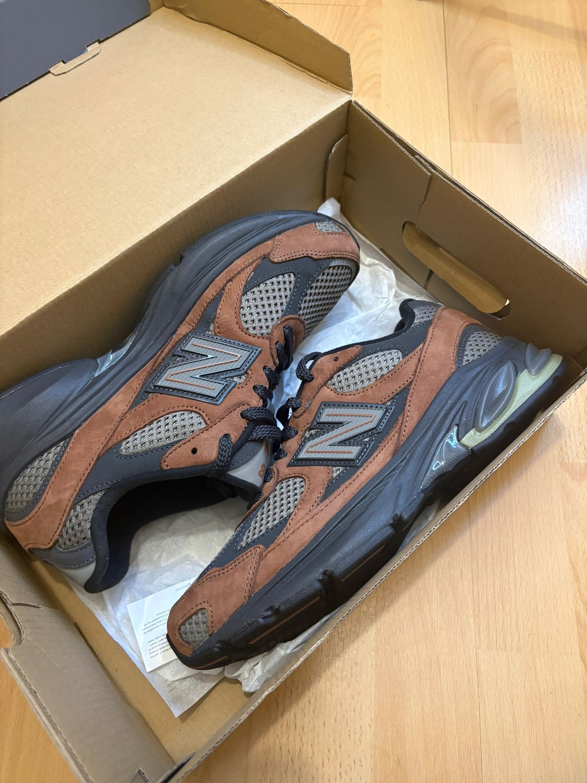 New Balance 2010 Brown