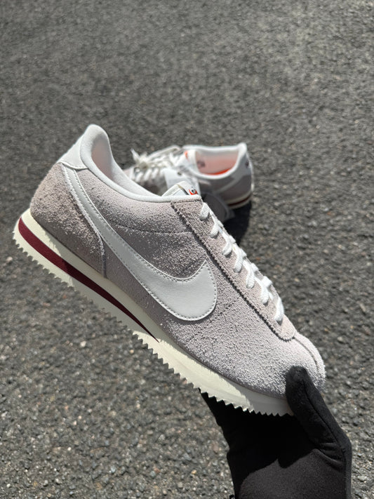 Nike Cortez SE Suede College Grey Dark Team Red  Coconut Milk Sail