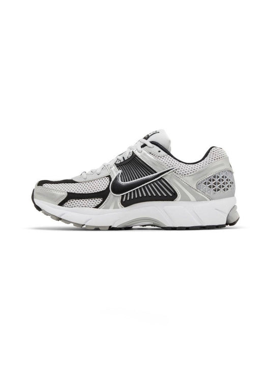 Nike Zoom Vomero 5 Metallic Silver Black