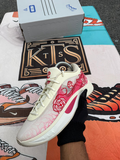 Nike Giannis Zoom Freak 6 Roses