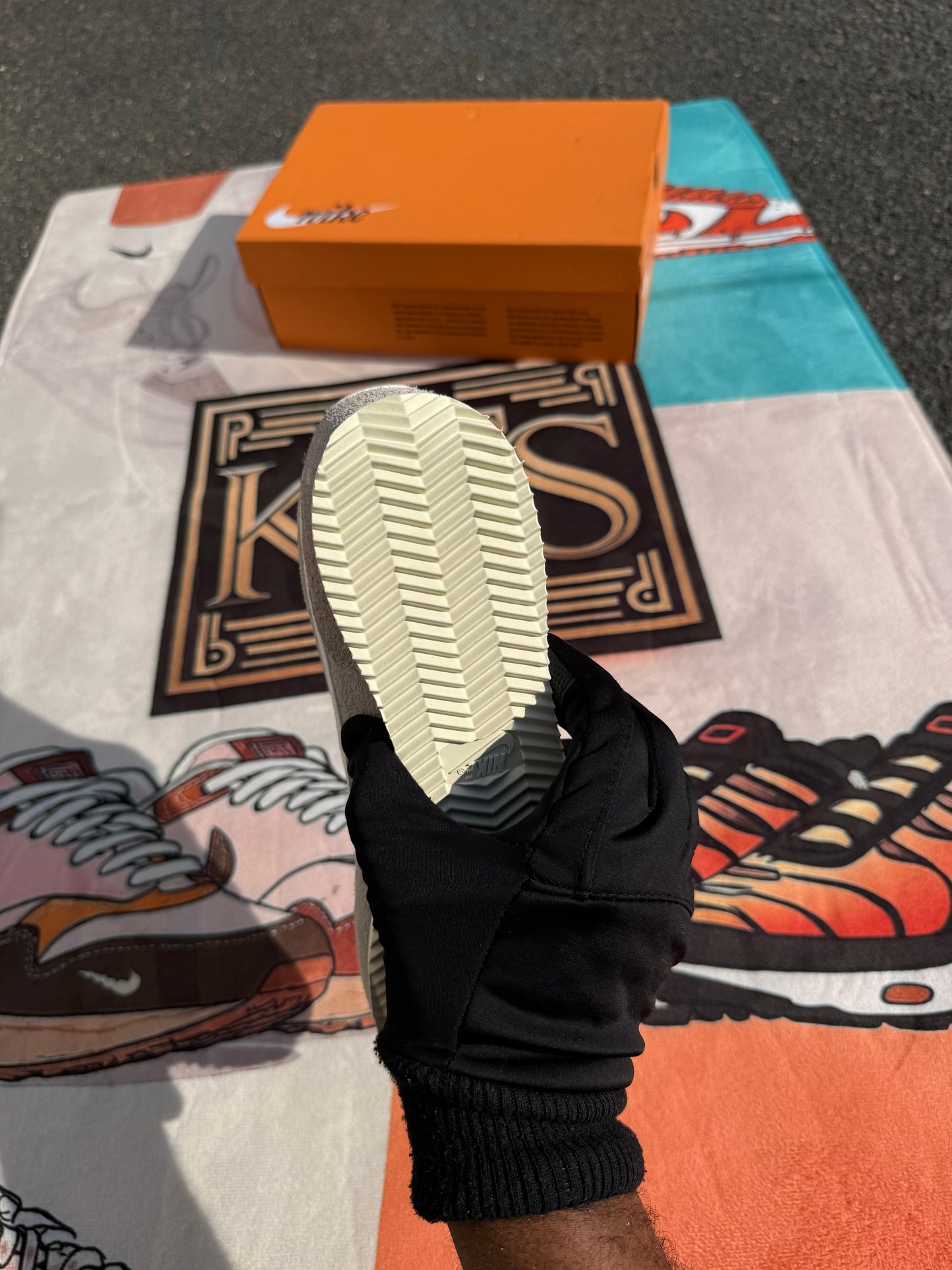 Nike Cortez SE Suede College Grey Dark Team Red  Coconut Milk Sail