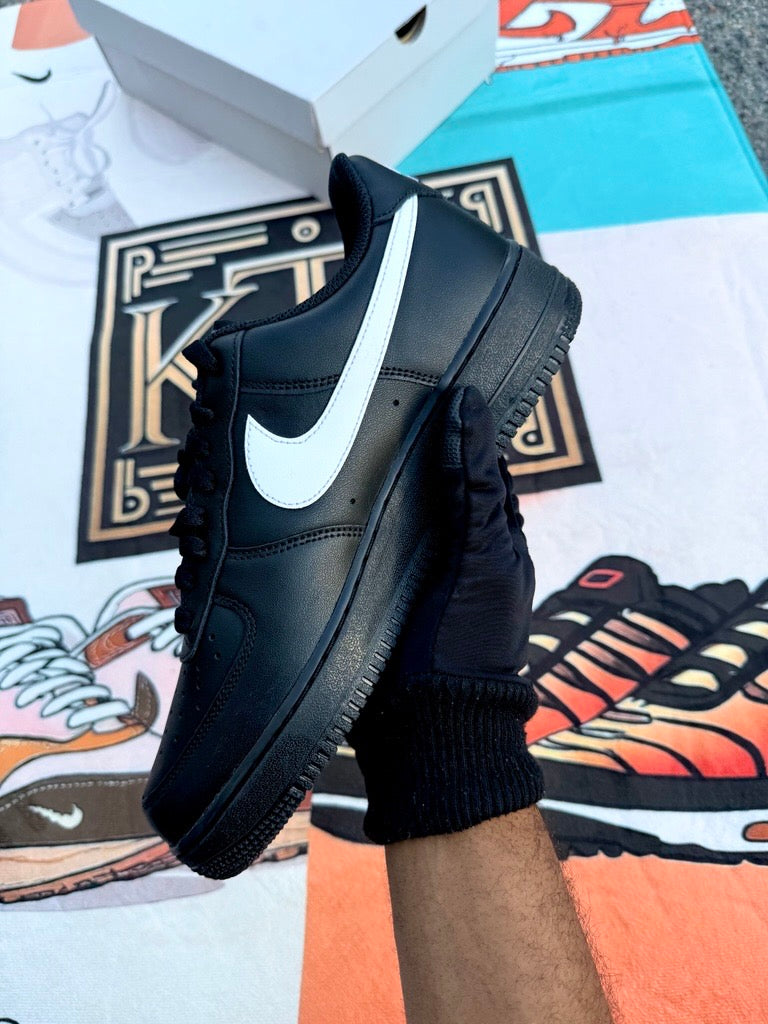 Nike Air Force 1 Low '07 Black White (2023)
