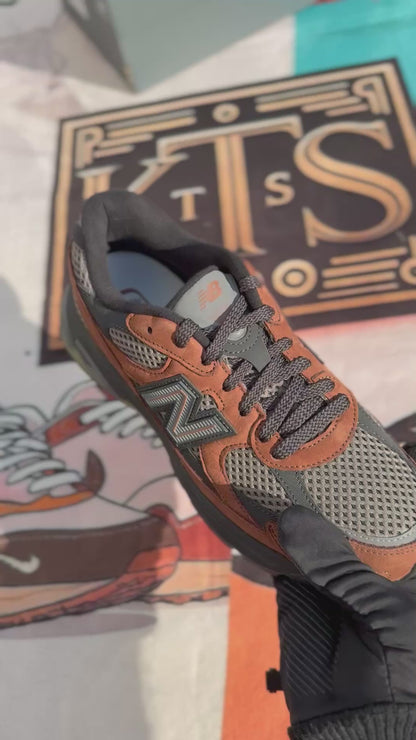 New Balance 2010 Brown