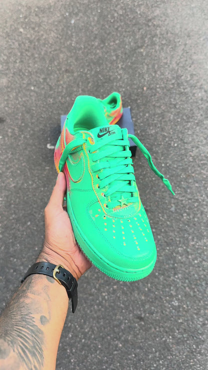 Nike Air Force 1 Low '07 Stadium
Green Crimson